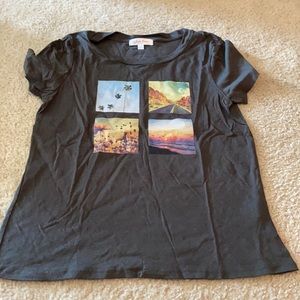 A grey top with 4 different pretty pictures!